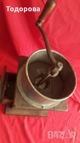 Старинна професионална кръчмарска мелница за кафе, снимка 6 - Антикварни и старинни предмети - 24881498