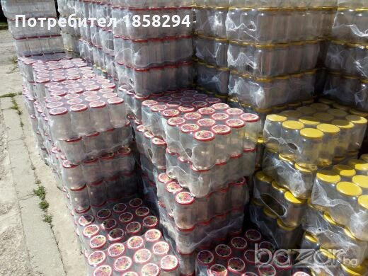 Продавам буркани на едро и дребно