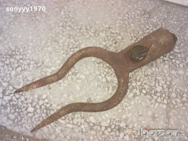 антика-старо и автентично-30х18см-кован метал