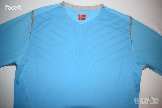 Umbro - Norway - L - 100% ориг. горнище / Умбро / Горница / Мъжка, снимка 11 - Спортни дрехи, екипи - 23276984