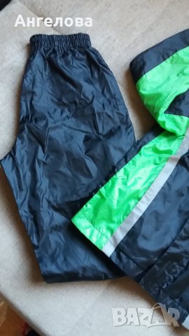 Яке ветровка с долна част размер 134, снимка 2 - Детски анцузи и суичери - 23676098