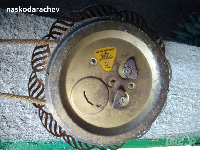 Немски стенен часовник СОНЕБЕРГ / SONNEBERG germany veb feinmechanik 11/2613, снимка 2 - Антикварни и старинни предмети - 11854242