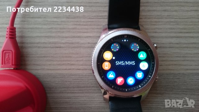 Продавам смарт чесовник samsung Gear s3, снимка 2 - Мъжки - 24777610