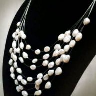 Колие 7реда бели естествени  перли , снимка 2 - Колиета, медальони, синджири - 6239268