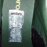НОВО! Umbro - Speciali Cup-A - Чисто нови 100% оригинални бутонки , снимка 7 - Фен артикули - 16355744