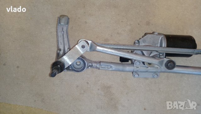 Механизъм за предни чистачки на БМВ 3 серия Е90, снимка 2 - Части - 23371709