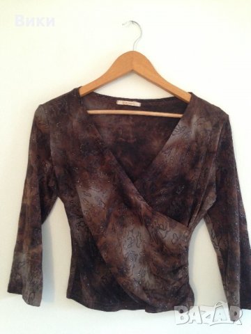 Дамска блуза, снимка 2 - Блузи с дълъг ръкав и пуловери - 24435644
