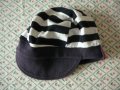 Детска шапка с козирка за 2-3 годишно дете., снимка 1 - Шапки, шалове и ръкавици - 18594400