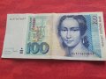 Изкупувам банкноти от 100 западно  германски марки. Може и количества. 
