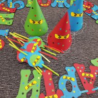 Шапки,надпис и сламки за рожден ден Нинджаго Лего, снимка 1 - Шапки, шалове и ръкавици - 18043383