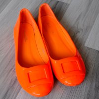 Обувки ниски, снимка 1 - Дамски ежедневни обувки - 21570307