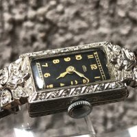 Платина с диаманти изящен дамски часовник, снимка 7 - Дамски - 24861048