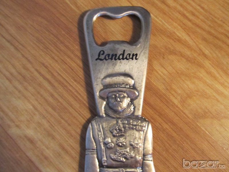 Стара красива английска отварячка - LONDON, снимка 1