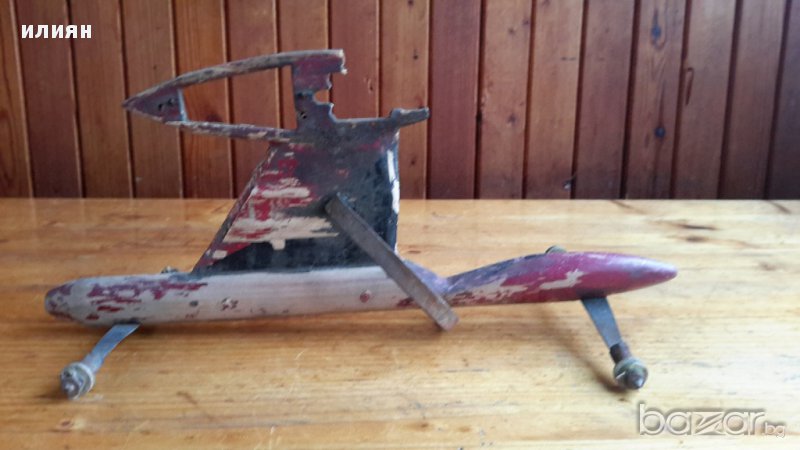 Стара дървена ретро кола, снимка 1