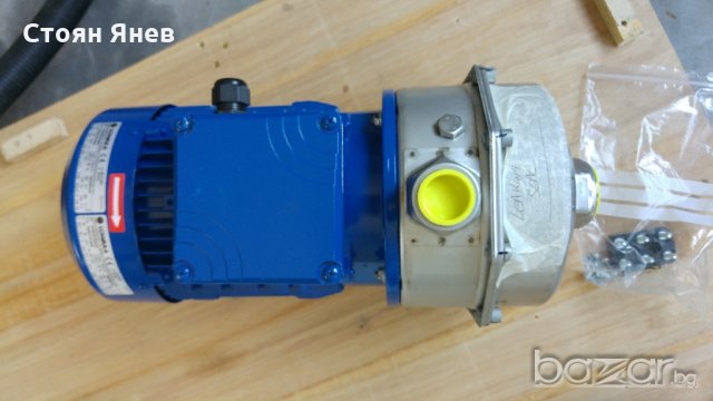 Помпа Lowara CA706/35, снимка 2 - Водни помпи - 18182778