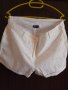 бели къси памучни панталонки с дантела , снимка 1 - Къси панталони и бермуди - 25791831
