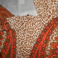 Копринена рокля Juicy Couture - Silk Kasbah Paisley Border , снимка 7 - Рокли - 21969371