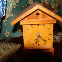  Ретро дървен часовник , снимка 1 - Декорация за дома - 21026444