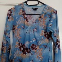 Блуза с дълъг ръкав, снимка 1 - Блузи с дълъг ръкав и пуловери - 23830697