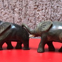 Четири слончета от рог на африкански бивол, снимка 4 - Антикварни и старинни предмети - 12728955