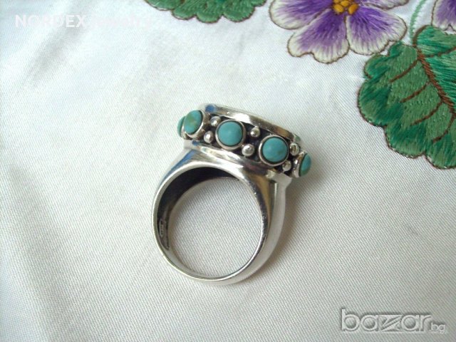 Прекрасен Овален Сребърен Пръстен с Естествени Тюркоази, снимка 7 - Пръстени - 21384212