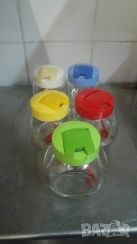 Бурканчета за подправки