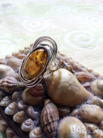 Старинен   сребърен пръстен масивен с естествен кехлибар, снимка 5 - Пръстени - 22852897