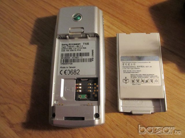 Телефон с копчета  SONY ERICSSON T105, сони ериксон Т105 модел 2003 г.син дисплей- работещ., снимка 4 - Sony Ericsson - 17342189