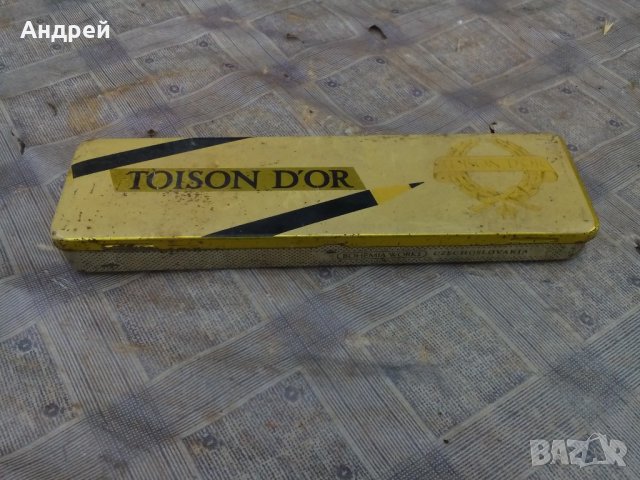 Кутия от моливи TOISON DOR