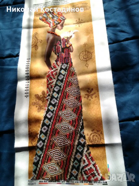 Гоблен с мъниста - Африканка с лилия , снимка 1