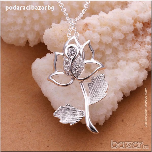 КОЛИЕ – БЯЛА РОЗА, снимка 1