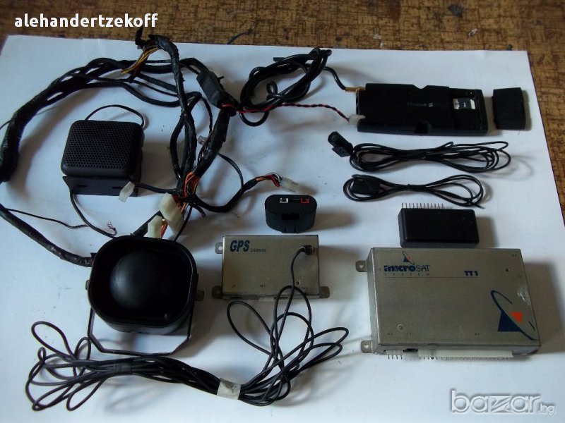 Авто аларма със сателитна система за проследяване microsat TT1, снимка 1