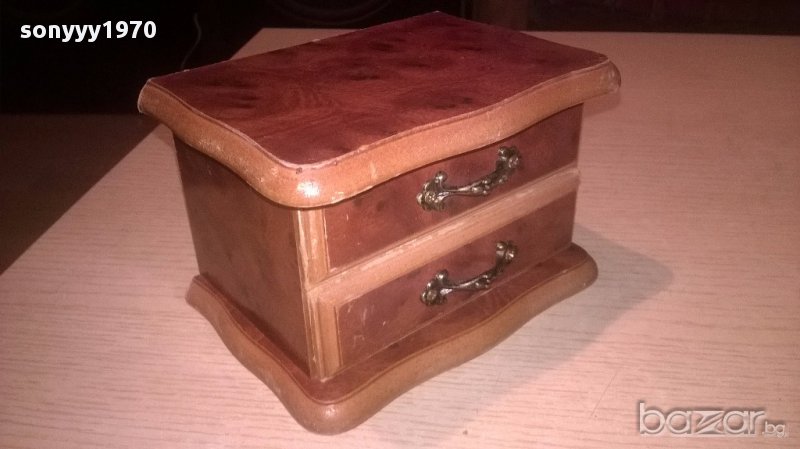 Ретро кутия за бижута-14х10х9см-внос швеицария, снимка 1