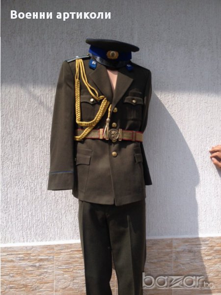 Офицерска униформа, снимка 1