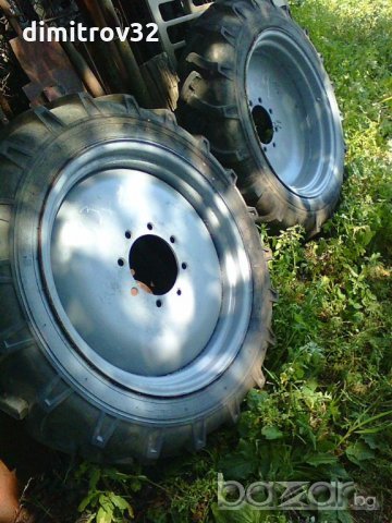 2 броя гуми с джанти