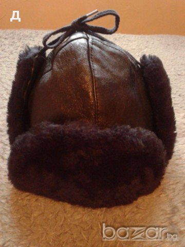 Фирмена  шапка  от естествена кожа