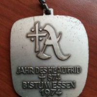 Католически юбилеен медал, снимка 2 - Други ценни предмети - 22070470