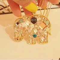 За подарък нов модерен стилен моден златна верижка слон цветна висулка кристал огърлица за жени, снимка 4 - Колиета, медальони, синджири - 24363801