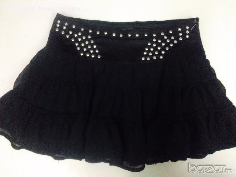 Детска пола с капси 6-7 г., снимка 1