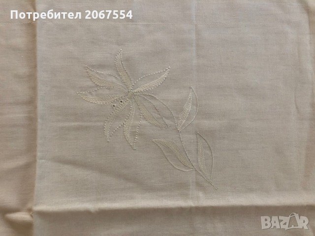 2 бр бели калъфки за възглавница с апликация цвете, снимка 4 - Възглавници - 25910896
