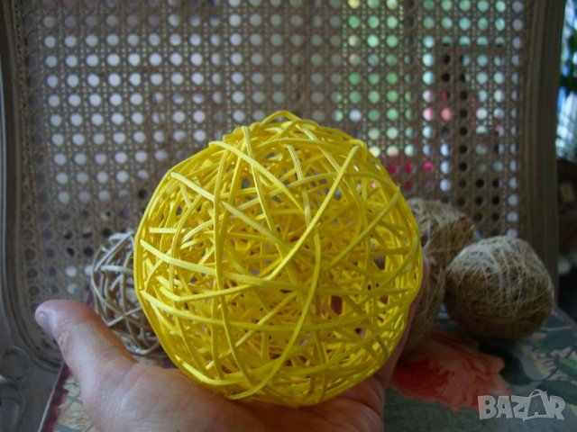 " Топки " - различни декоративни топки