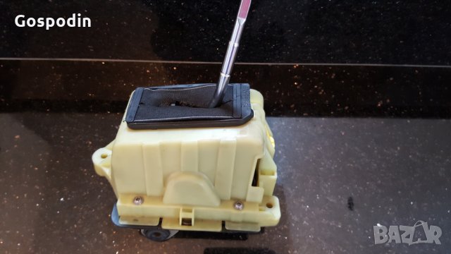 Топка скоростен лост Мерцедес Е,Ц класW209,W212 автоматик, Мерцедес W211 автоматик и ръчна с конзола, снимка 11 - Части - 19423820