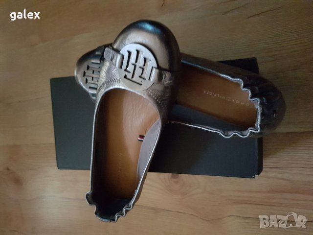 Нови Tommy  Hilfiger , снимка 3 - Дамски ежедневни обувки - 25129667