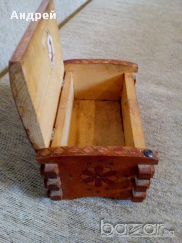 Стара кутия за бижута, снимка 6 - Антикварни и старинни предмети - 17513274