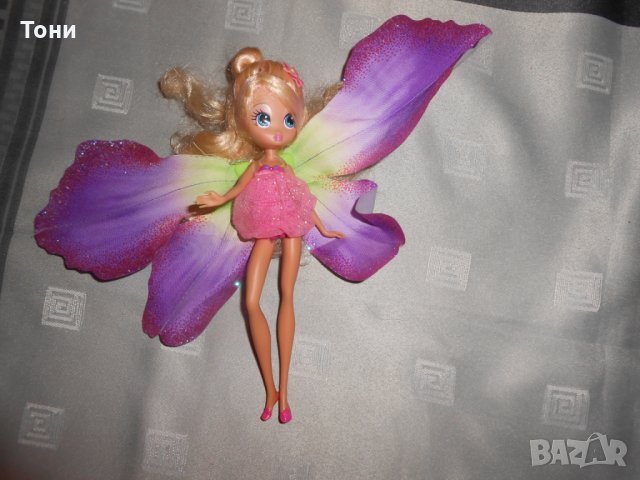 Колекционерска Barbie Blooming Thumbelina 2008 г , снимка 4 - Кукли - 23111432