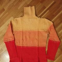 Дамски пуловери, М размер по 2 лв, снимка 4 - Блузи с дълъг ръкав и пуловери - 20060581