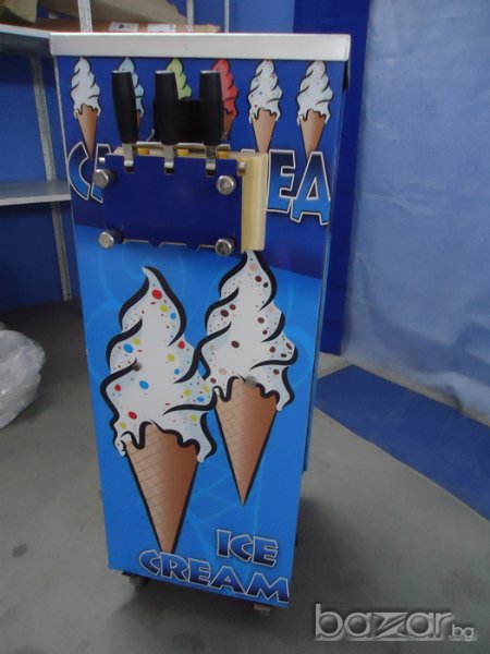 Сладолед машина Италианска със две вани монофазна  цена 2500лв., снимка 1