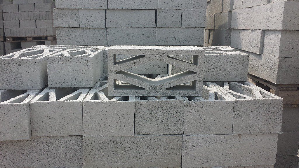 Декоративни блокчета за огради в Ремонти на къщи в гр. Силистра -  ID11495889 — Bazar.bg