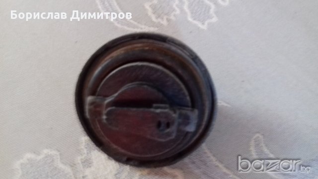 Продавам оригинална капачка за резервоар за Москвич 2141, снимка 3 - Части - 19019457