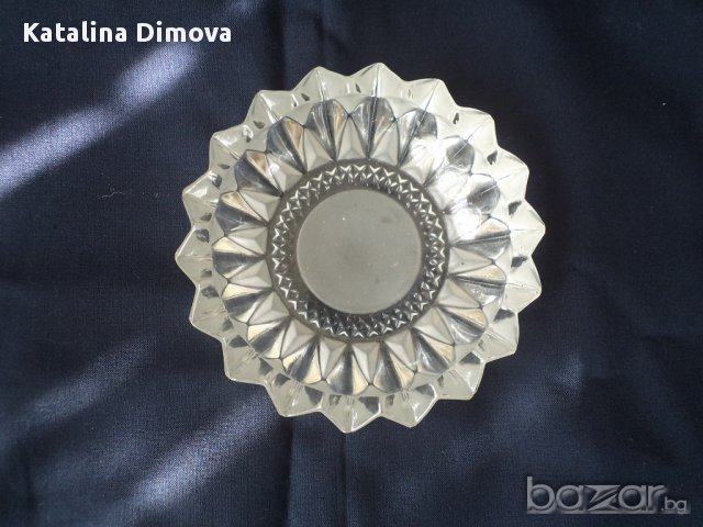 Продавам изящен пепелник, нов, кристален, снимка 2 - Други - 14474918